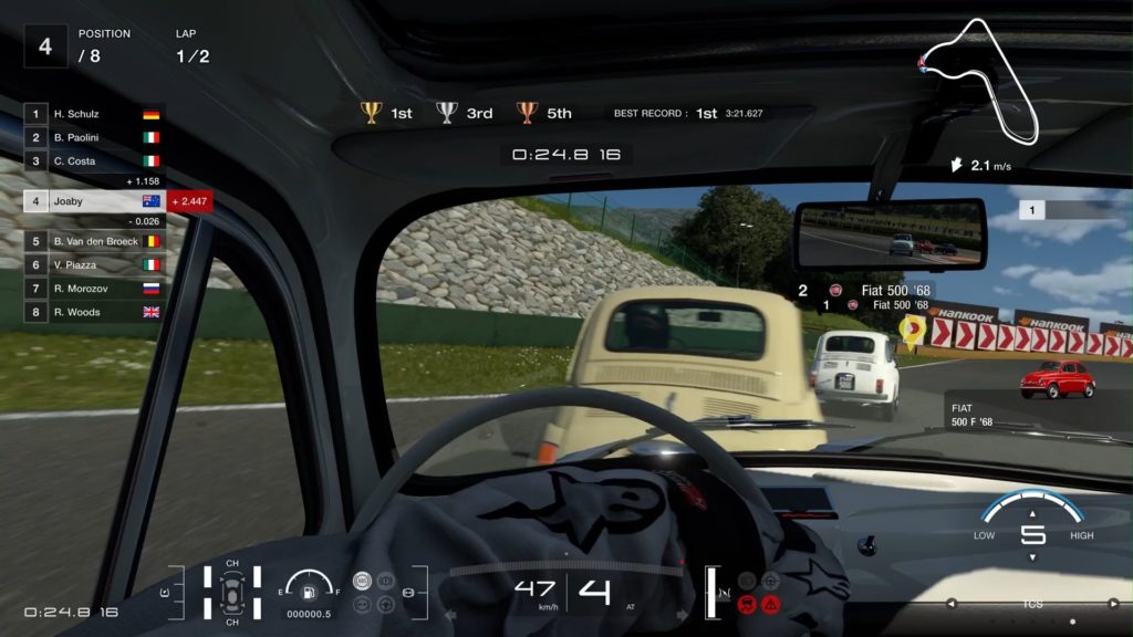 Driving the Fiat 500f in GT7